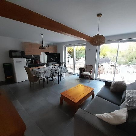 Appartement Sur Jardin Au Calme A Pernes 1 Chambre Exterior foto